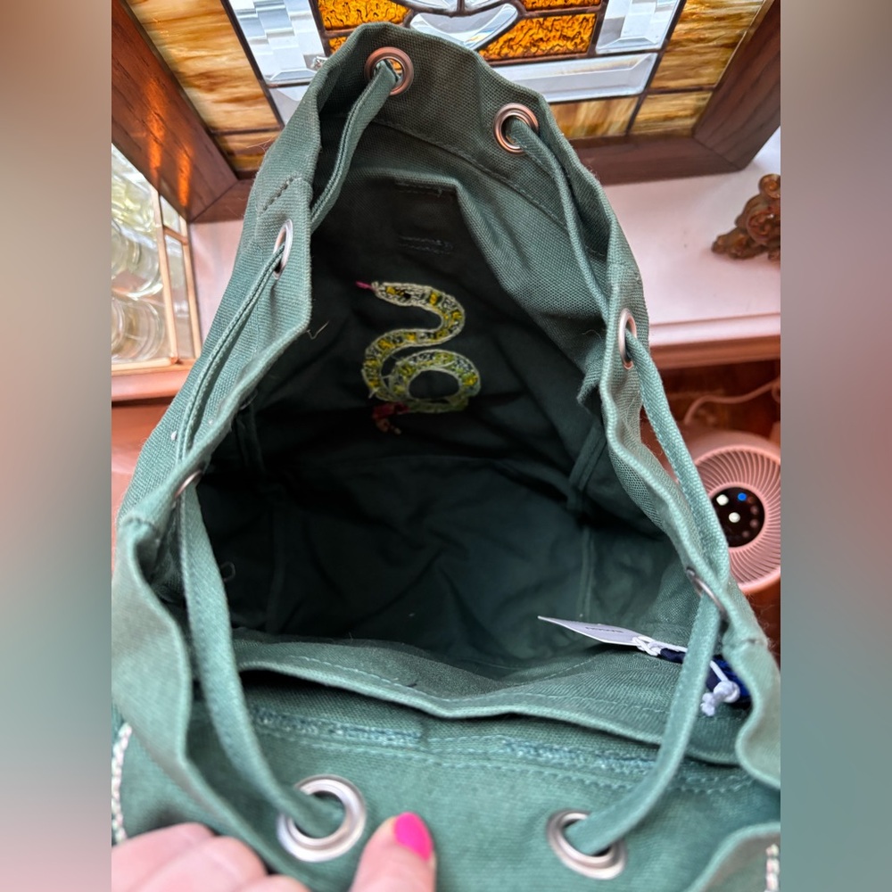 BAGGU - Teal green snake snap backpack - Hand embroidery - New with Tags - Picture 9 of 12